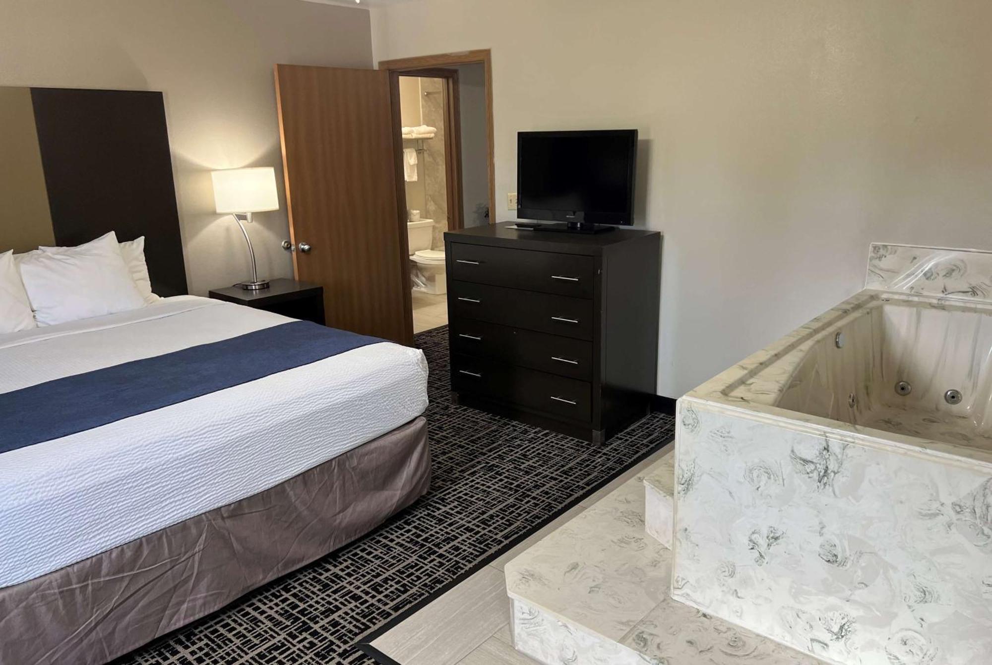 Days By Wyndham Hotel 2*